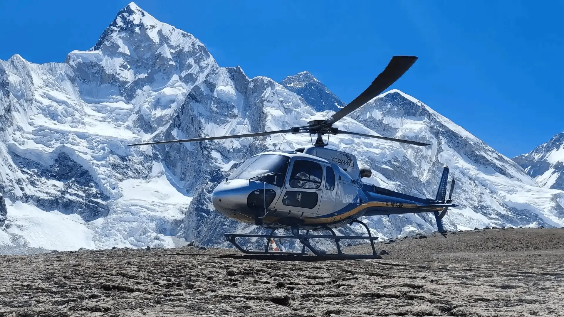 Everest Base Camp trek with helicopter return itinerary
