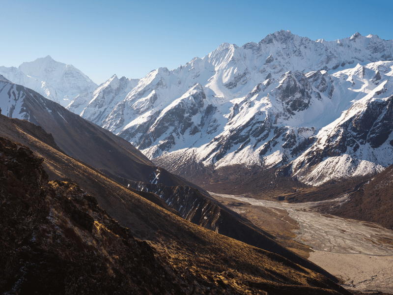 Shared and private helicopter charter options in Nepal